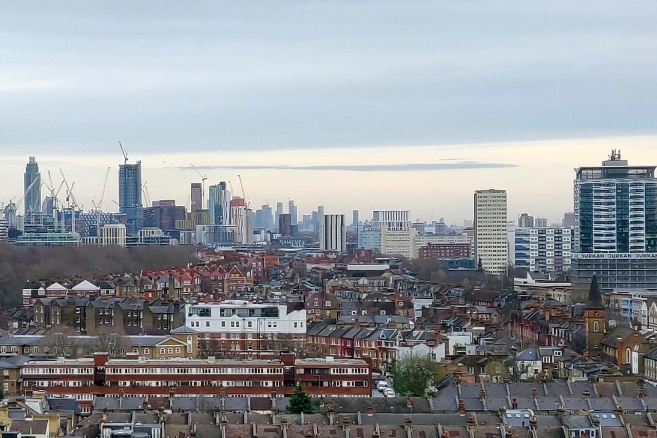 Panoramic Views Of The London Skyline Exterior photo